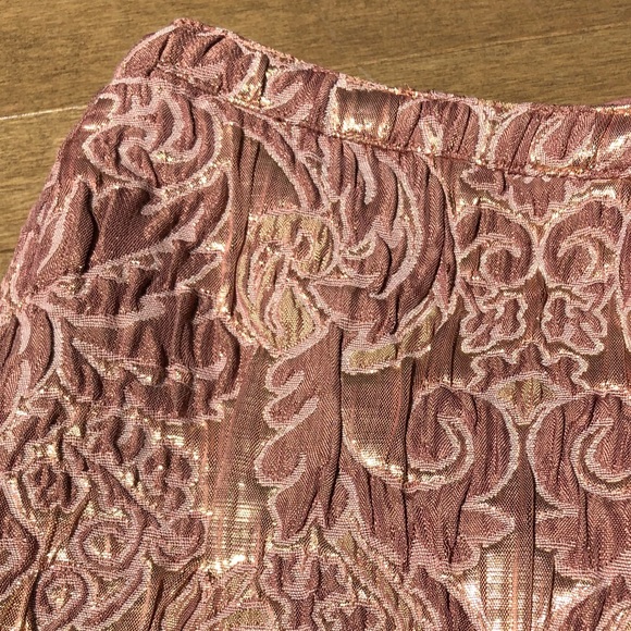 🟢3/$25 | H&M | Dressy skirt - Picture 4 of 9